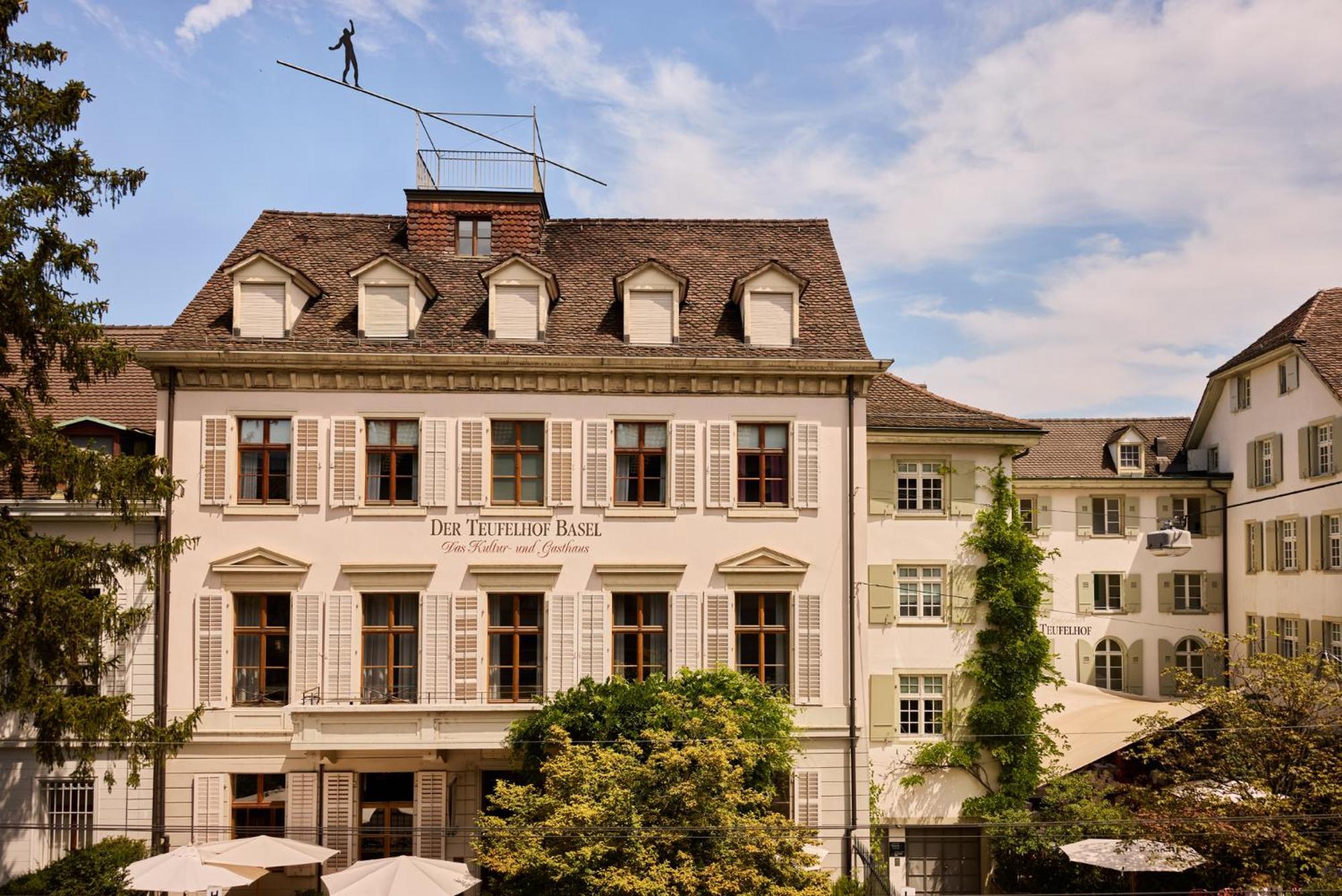 Gast - Und Kulturhaus Der Teufelhof Basel Hotel Exterior photo