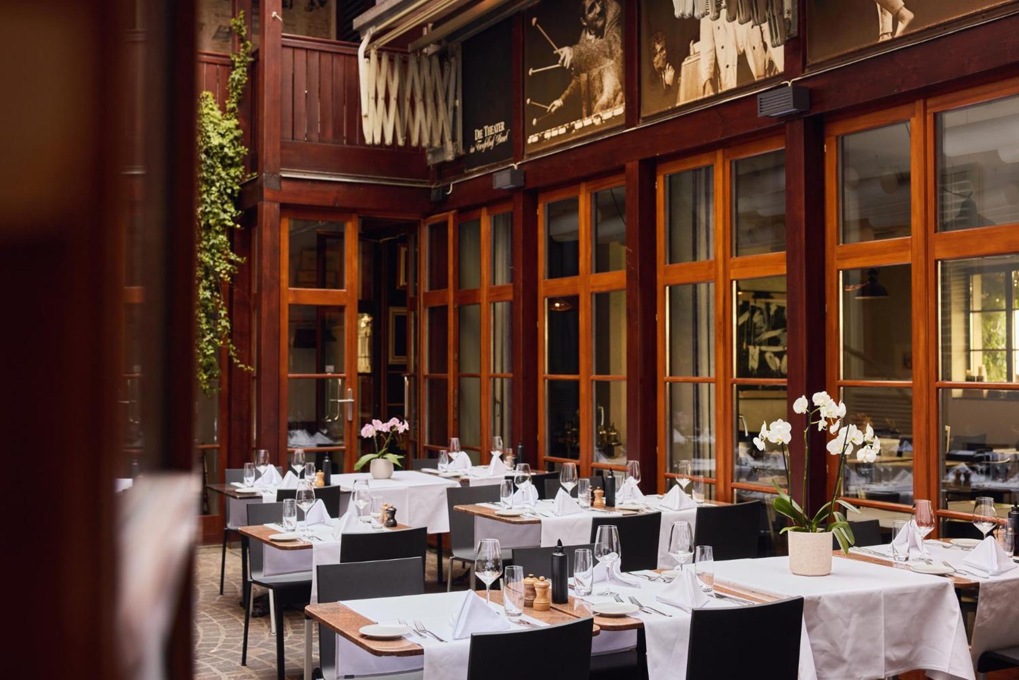 Gast - Und Kulturhaus Der Teufelhof Basel Hotel Exterior photo